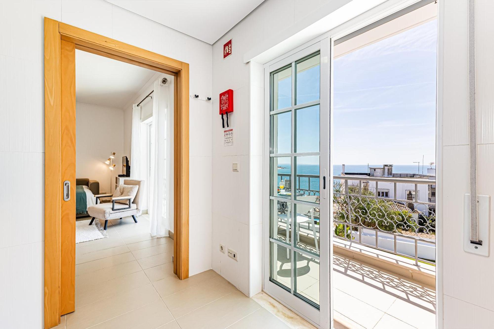 Apartment Rossio Sea View By Alzira